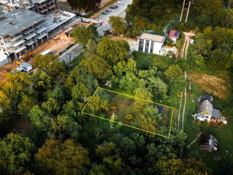 ділянка за адресою Пилипа Орлика вул.