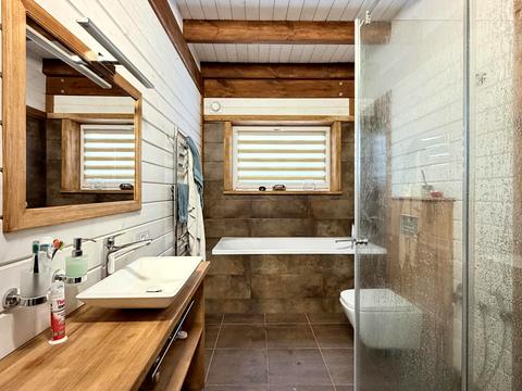 будинок за адресою Ватутіна пров.