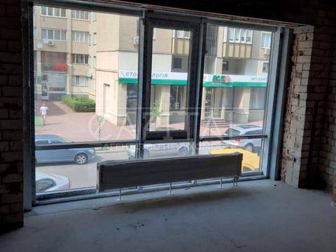 комерційна за адресою Левка Лук'яненка вул. (Маршала Тимошенка), 29