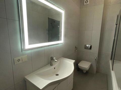 квартира за адресою с. Минай, Августина Волошина вул., 3