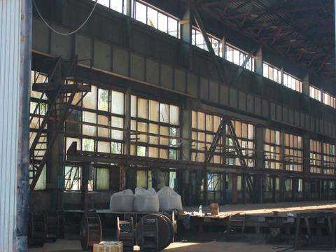 комерційна за адресою Київ, Набережно-Лугова вул., 3