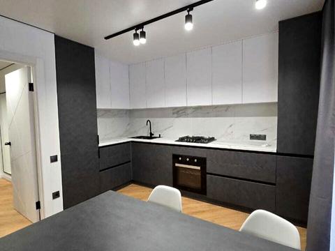 квартира за адресою пров. Тарнавського, 1