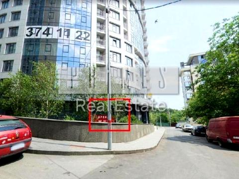 комерційна за адресою Правобережна вул., 1