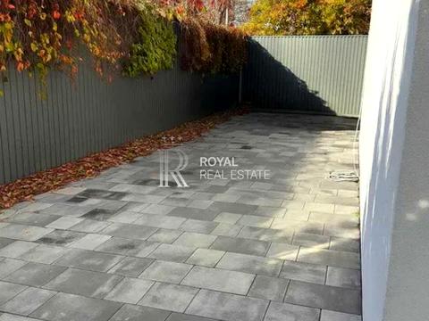 будинок за адресою 52-га Садова вул.