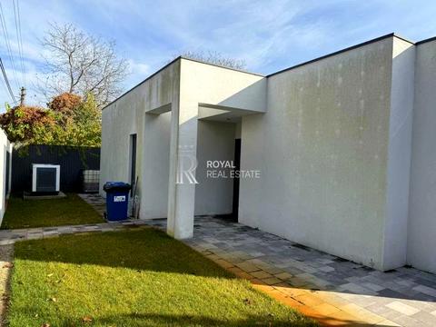 будинок за адресою 52-га Садова вул.