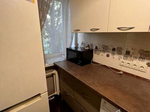 квартира за адресою Академіка Корольова вул., 6-А