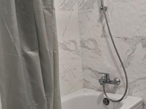 квартира за адресою Олексія Вадатурського вул. (Маршала Малиновського), 18