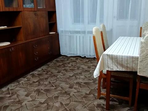 квартира за адресою Будівельників вул., 24