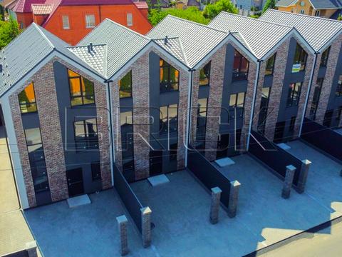 будинок за адресою Каштанова вул.