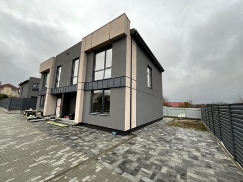 будинок за адресою Віктора Макогона вул.