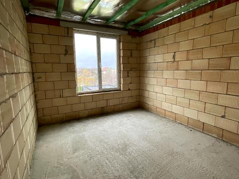 будинок за адресою Віктора Макогона вул.