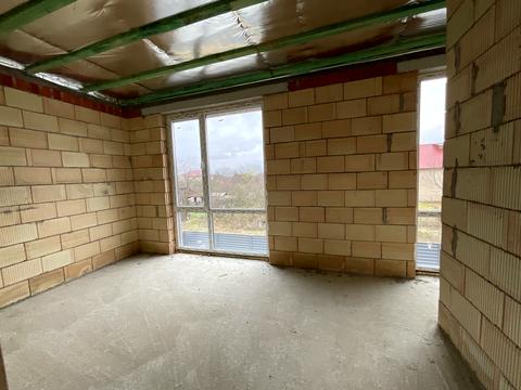 будинок за адресою Віктора Макогона вул.