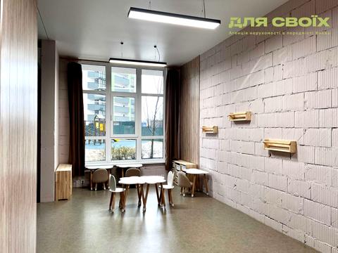 комерційна за адресою Івана Виговського вул. (Маршала Гречка), 12-К