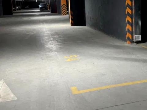 паркомісце за адресою Івано-Франківськ, Мазепи, 164