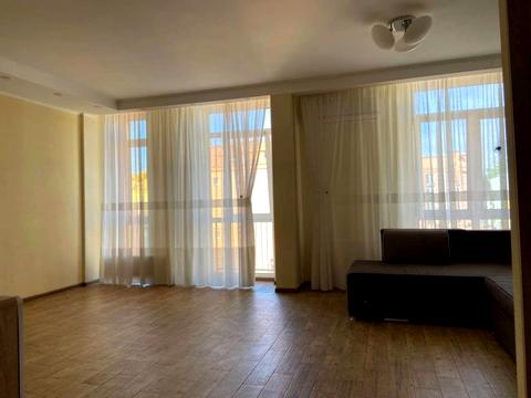 квартира за адресою Регенераторна вул., 4 к3