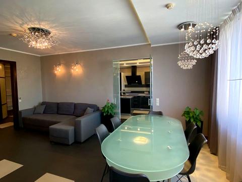 квартира за адресою Дніпровська набережна вул., 1-А