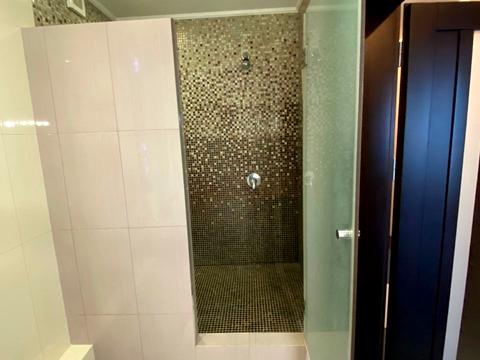 квартира за адресою Дніпровська набережна вул., 1-А