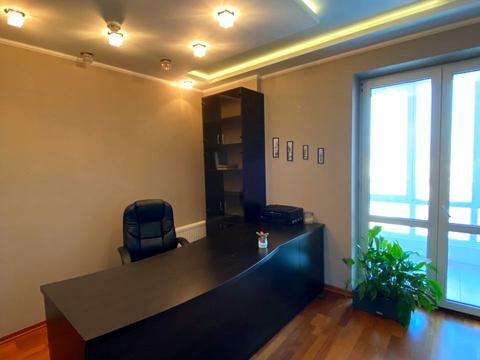 квартира за адресою Дніпровська набережна вул., 1-А