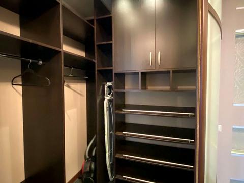 квартира за адресою Дніпровська набережна вул., 1-А