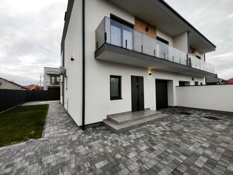 будинок за адресою с. Минай, Станційна вул.