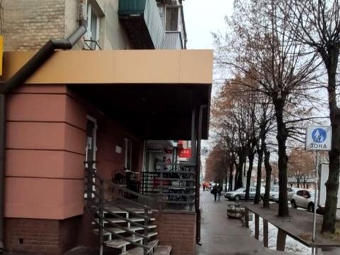 комерційна за адресою вул. Проспект миру, 9