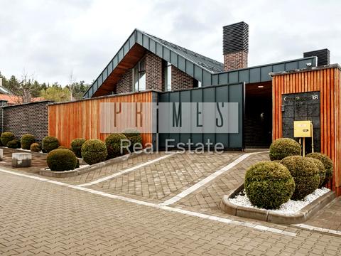 будинок за адресою Стоянська