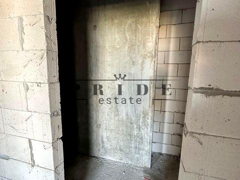 квартира за адресою Причальна вул., 8