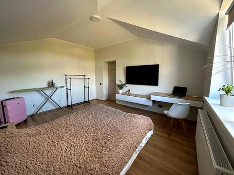 квартира за адресою Лікарська, 12В