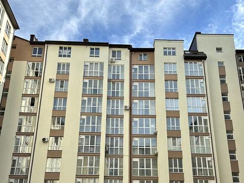 квартира за адресою Чорновола вул., (Будинок 1)