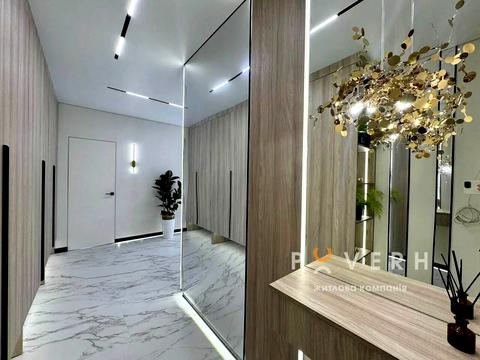 квартира за адресою 24 Серпня вул., (Будинок 9)