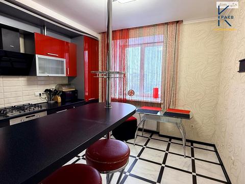 квартира за адресою Євгена Коновальця вул., 11