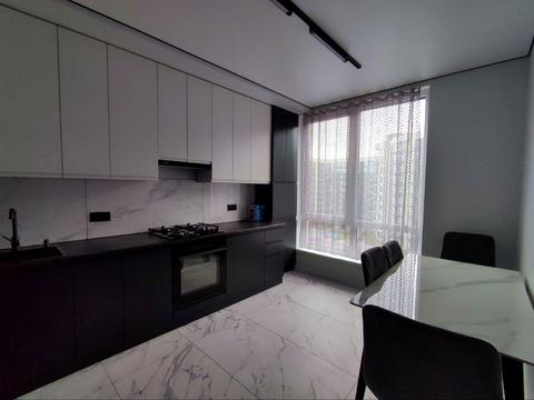 квартира по адресу Юліана Пелеша ул., 3