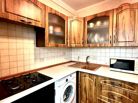 квартира за адресою Раїси Окіпної вул., 9