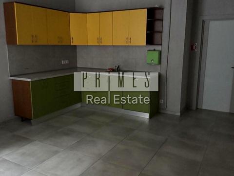 комерційна за адресою Євгена Коновальця вул. (Щорса), 32-Б