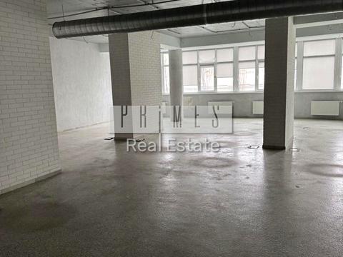 комерційна за адресою Євгена Коновальця вул. (Щорса), 32-Б