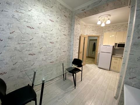 квартира за адресою Академіка Амосова вул., 61