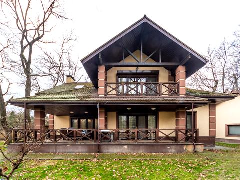 будинок за адресою Лісова вул.