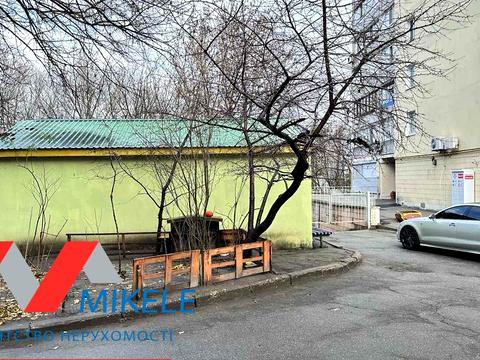 комерційна за адресою Кудрявська вул., 31-33