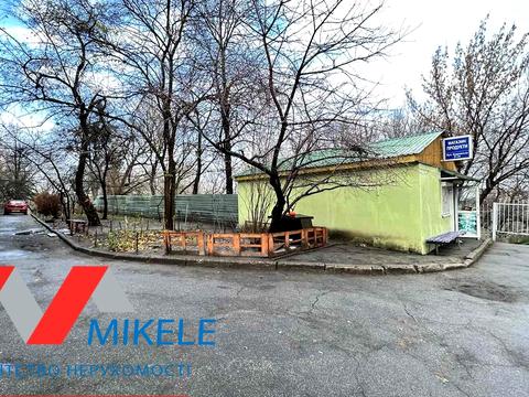 комерційна за адресою Кудрявська вул., 31-33