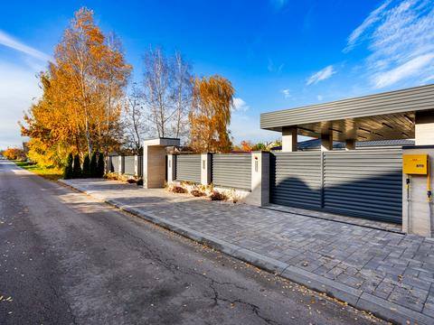 дом по адресу с. Гора, вишнева, 44