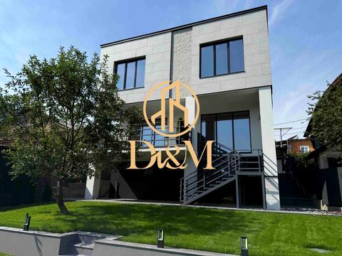 будинок за адресою Київ, Листопадна вул.