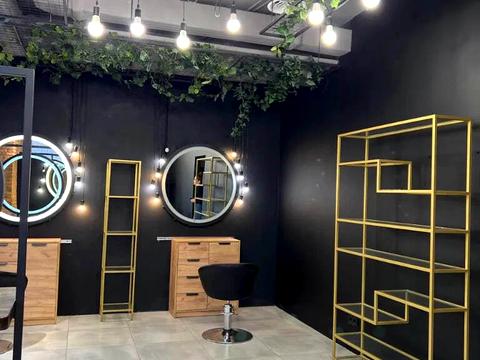 коммерческая по адресу Дмитрия Яворницкого просп. (Карла Маркса), 72-Б