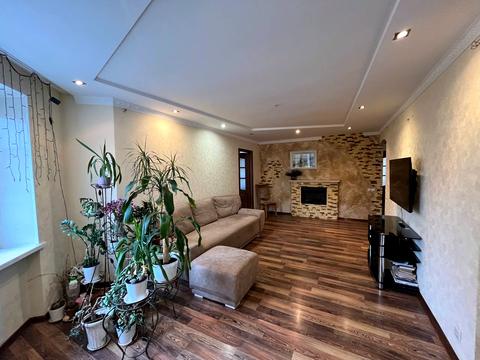 квартира по адресу Александра Бедного ул., 1