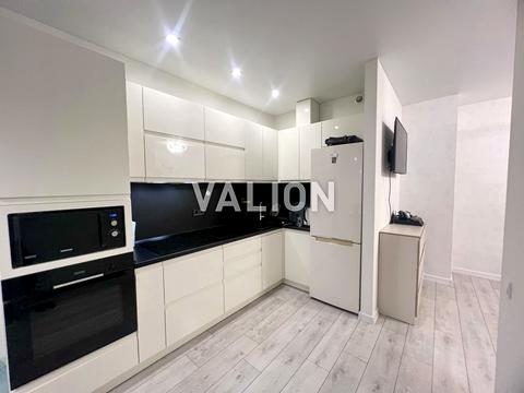 квартира за адресою Київ, Академіка Заболотного вул., (Будинок 4)