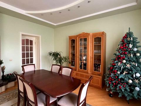 дом по адресу Михаила Павлика ул., 12