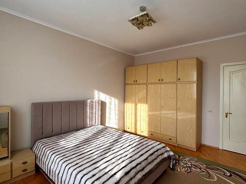 дом по адресу Михаила Павлика ул., 12