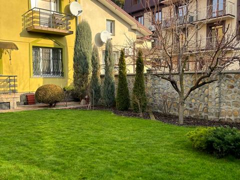 дом по адресу Михаила Павлика ул., 12