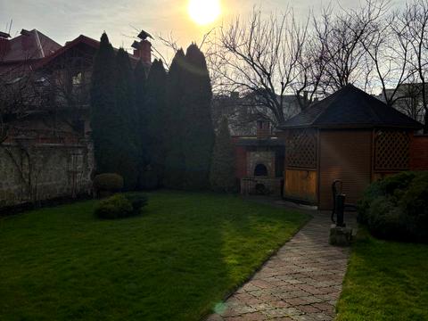 дом по адресу Михаила Павлика ул., 12