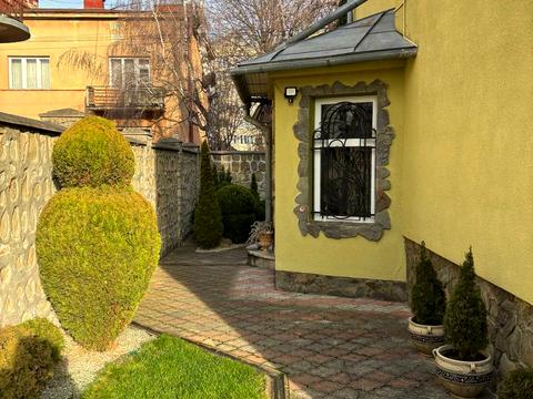 дом по адресу Михаила Павлика ул., 12