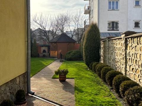 дом по адресу Михаила Павлика ул., 12